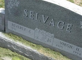 Beverly J Selvage