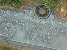 Beverly Jean Knowles