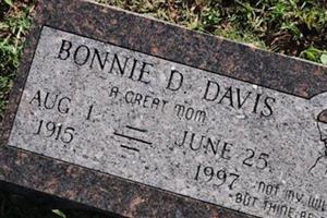 Bonnie D Davis