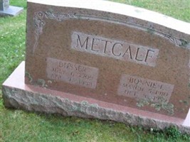 Bonnie E Metcalf