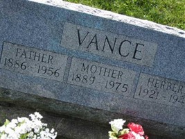 Bonnie E Vance