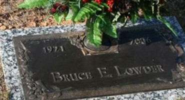 Bruce E Lowder (1933719.jpg) Bruce E Lowder (1933719.jpg)
