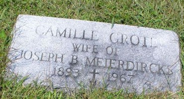 Camille Groil Meierdircks