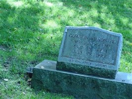 Capt Gordon Wilson, Jr Capt Gordon Wilson, Jr
