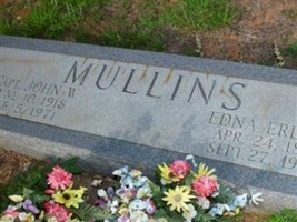 Capt John W Mullins