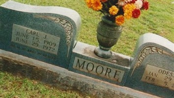 Carl J. Moore (2147814.jpg)