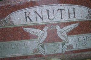 Carol A Papineau Knuth