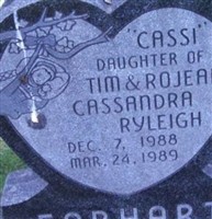 Cassandra Ryleigh Earhart