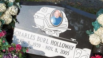 Charles Burl 'Tiny' Holloway (2116253.jpg)