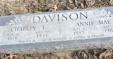 Charley Taylor Davison