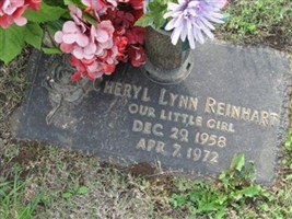 Cheryl Lynn Reinhart (2004237.jpg)