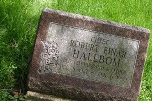 Chief Robert Einar Hallbom
