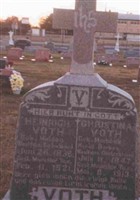 Christina Voth