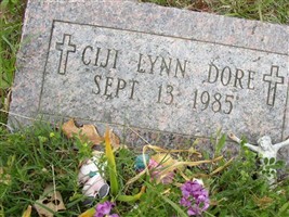 CiJi Lynn Dore