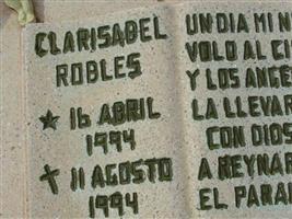 Clarisabel Robles