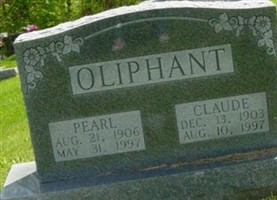 Claude Oliphant