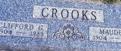 Clifford G Crooks