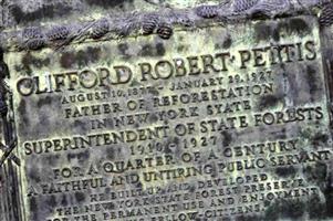 Clifford Robert Pettis