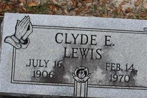 Clyde E Lewis