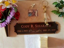 Cody R Siharth