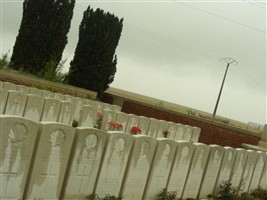 Crest Cemetery, Fontaine-Notre-Dame