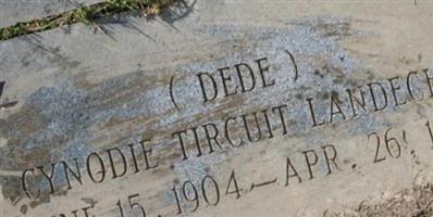 Cynodie A. "DEDE" Tircuit Landeche