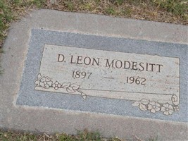 D. Leon Modesitt D. Leon Modesitt