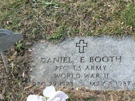 Daniel E Booth