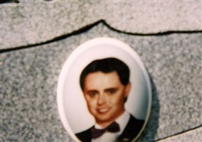 Daniel L. "Dan" Farrow