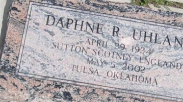 Daphne R Uhland