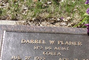 Darrel W Planer