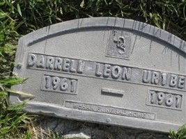 Darrell Leon Uribe