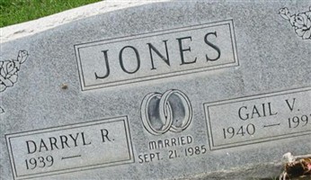 Darryl R Jones