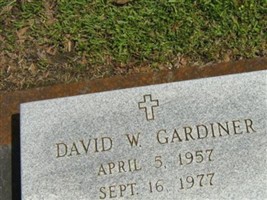 David W Gardiner