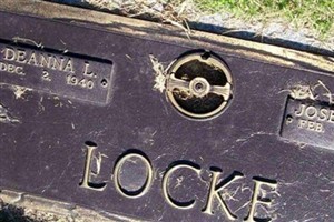 Deanna L. Locke