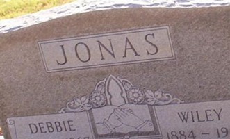 Debbie Jonas