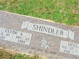 Della D Shindler