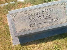 Della Rose Knowles