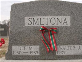 DeLoris Mary Wischhusen Smetona