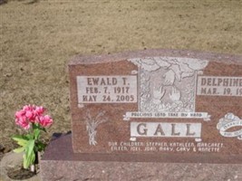 Delphine A Thene Gall