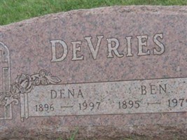 Dena Bosch DeVries