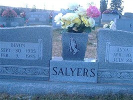 Devon Salyers