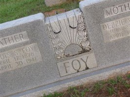 Dezzie W. Foy Dezzie W. Foy