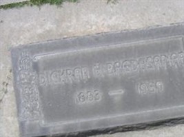 Dickran H Bagdasarian