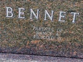 Donald W Bennett