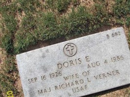 Dorie E Verner