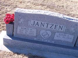 Doris Nadine Lee Jantzen