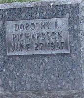 Dorothy E Richardson