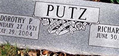 Dorothy Pearl Adams Putz