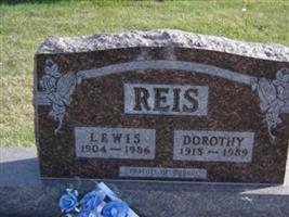 Dorothy Reis